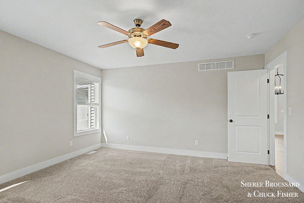 2914 Veld Creek Drive Property Photo 26