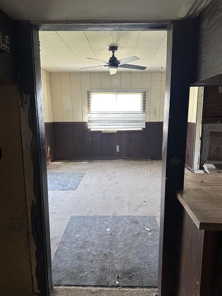206 S 56th Avenue Property Photo 16