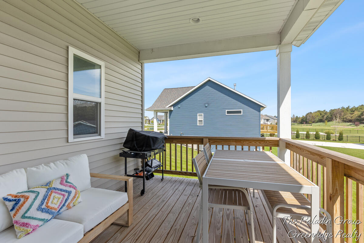 9404 Shoreway Drive Property Photo 37
