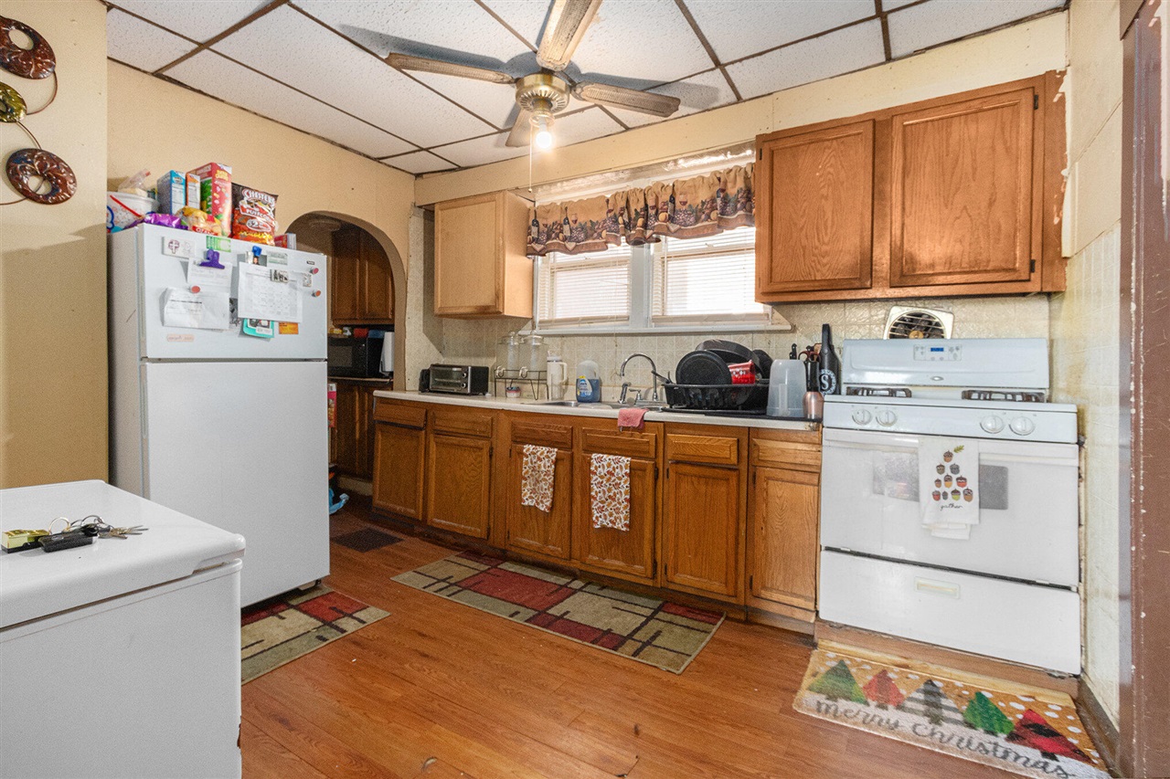 955 Colfax Avenue Property Photo 4