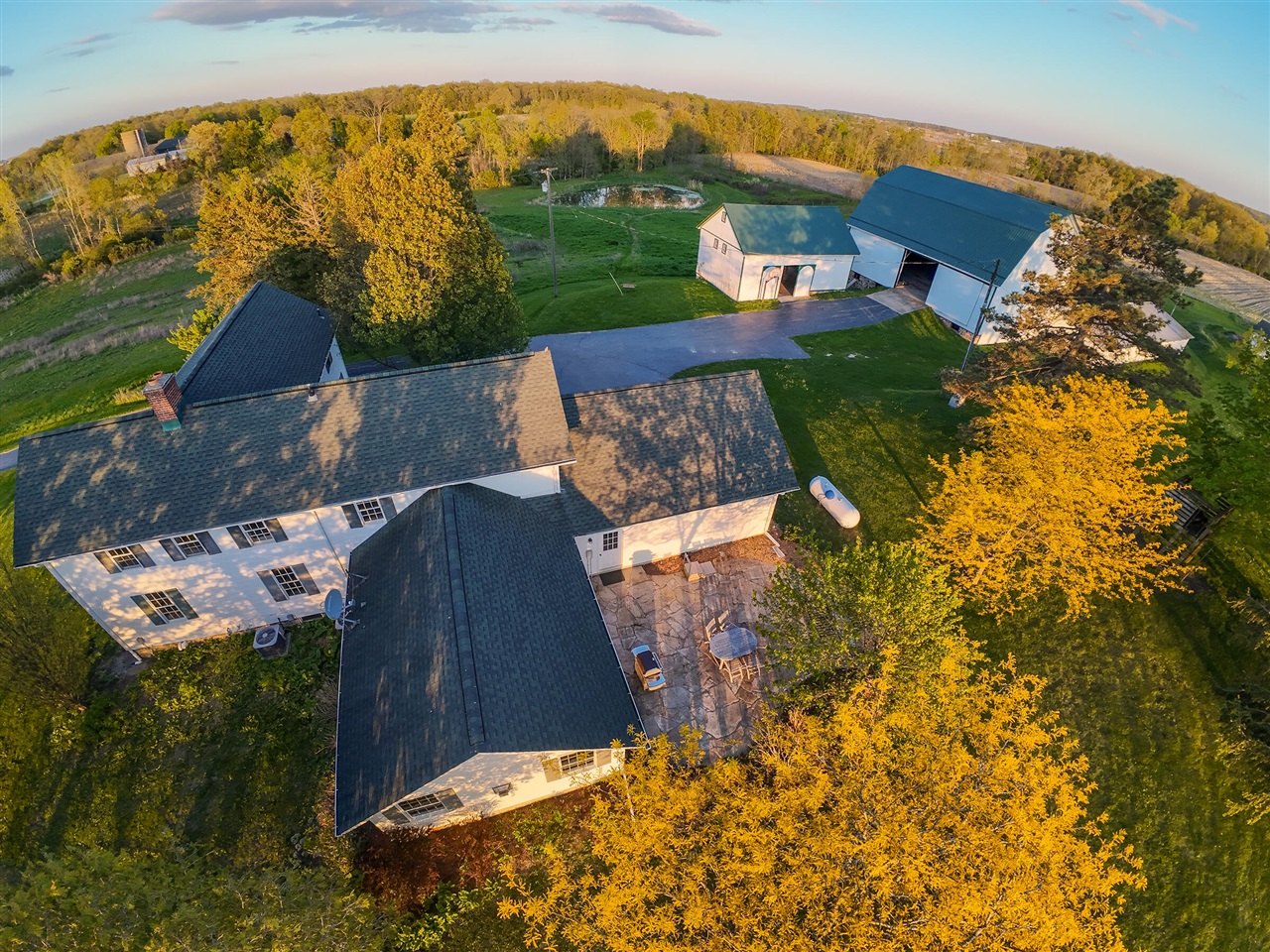 8885 Burmeister Road Property Photo 7