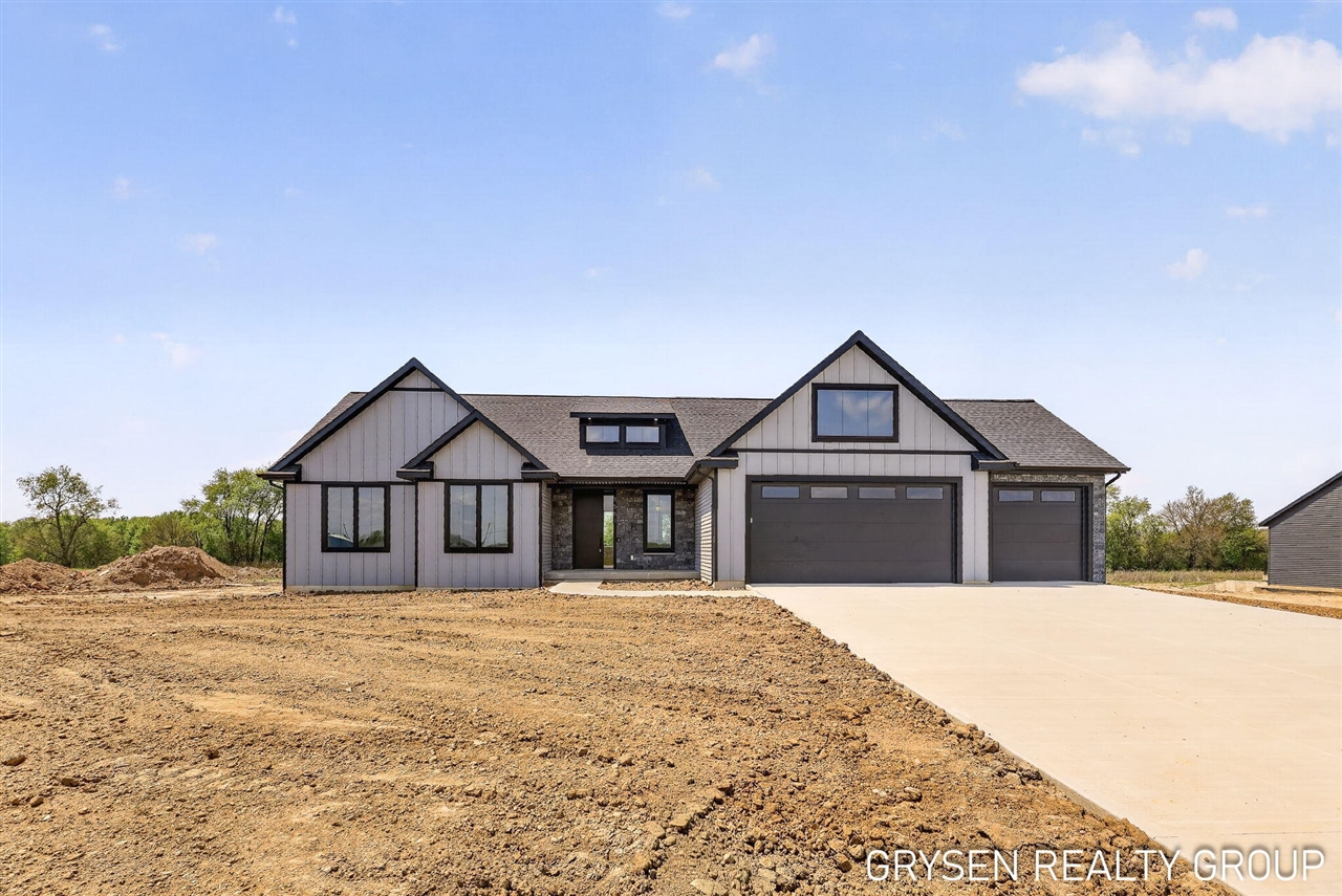 8561 Bosque Drive Property Photo 1