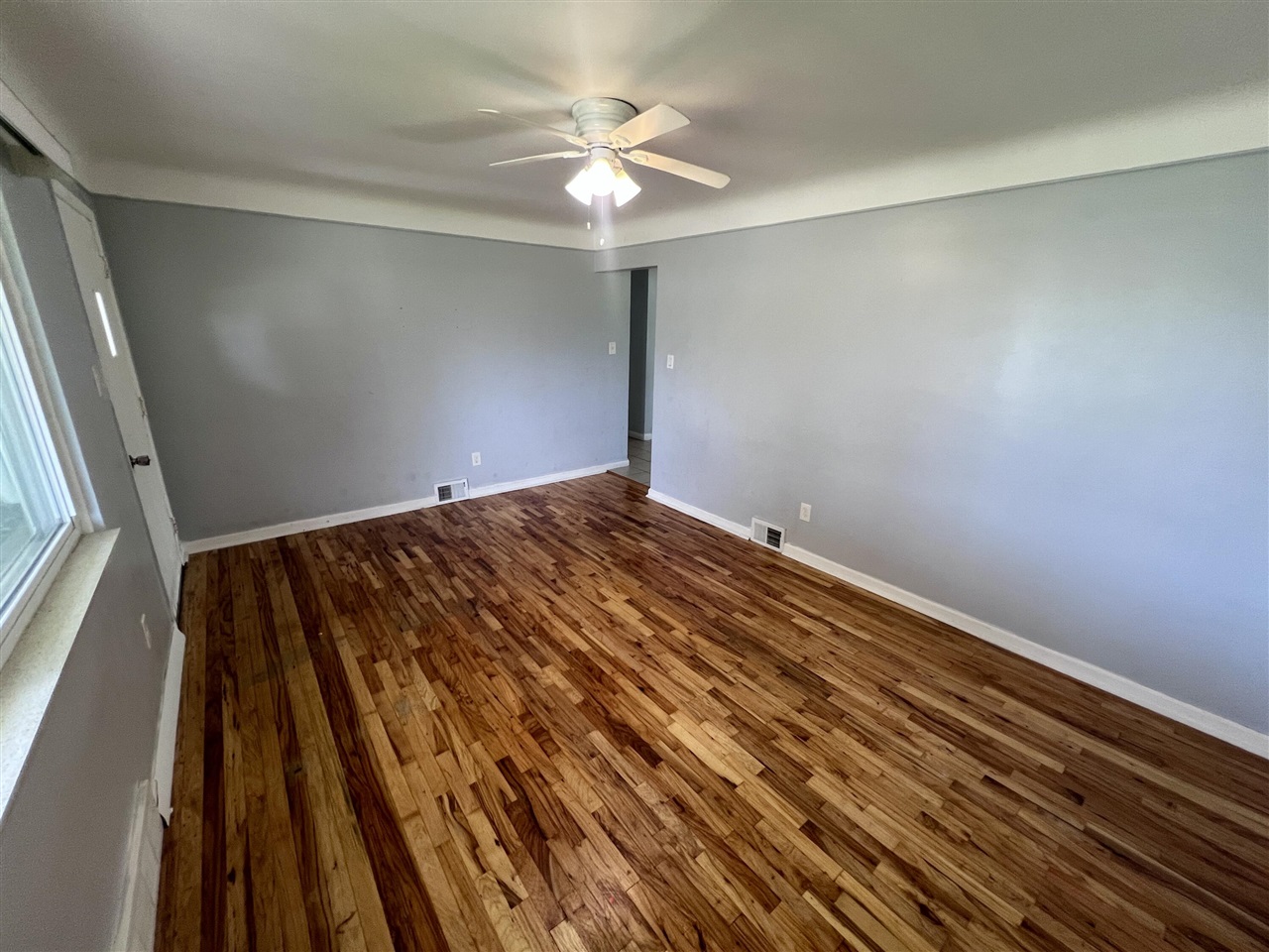2252 Winston Drive Property Photo 6