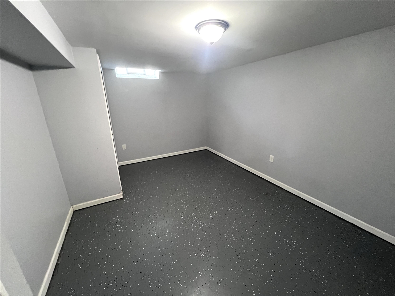 2252 Winston Drive Property Photo 17
