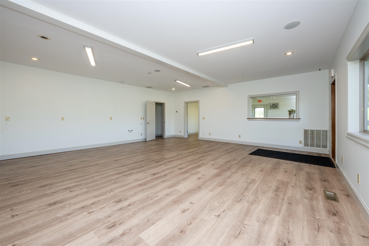 3251 Friday Road Property Photo 6