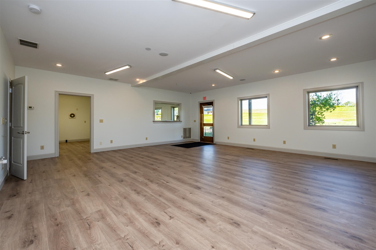 3251 Friday Road Property Photo 7