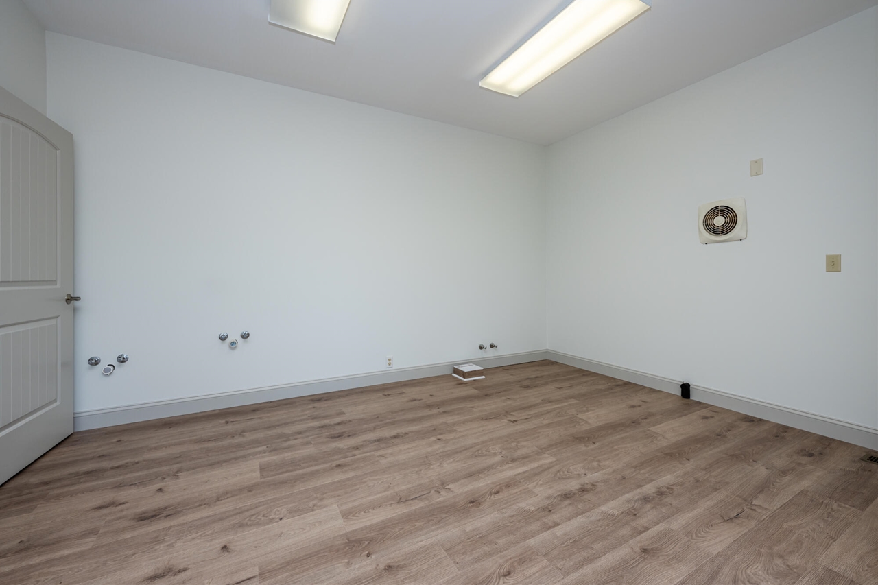 3251 Friday Road Property Photo 10