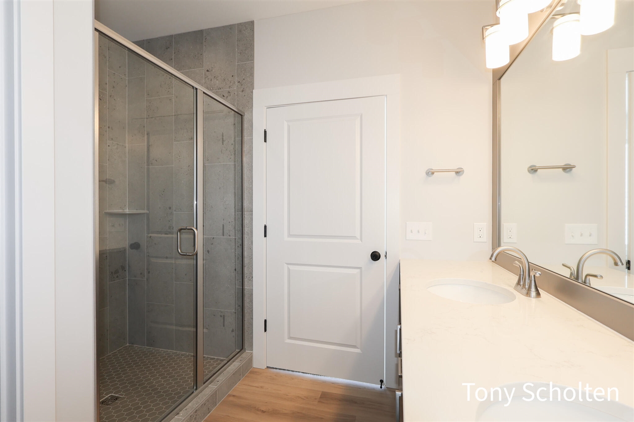5145 Blendon Meadow Circle Property Photo 15