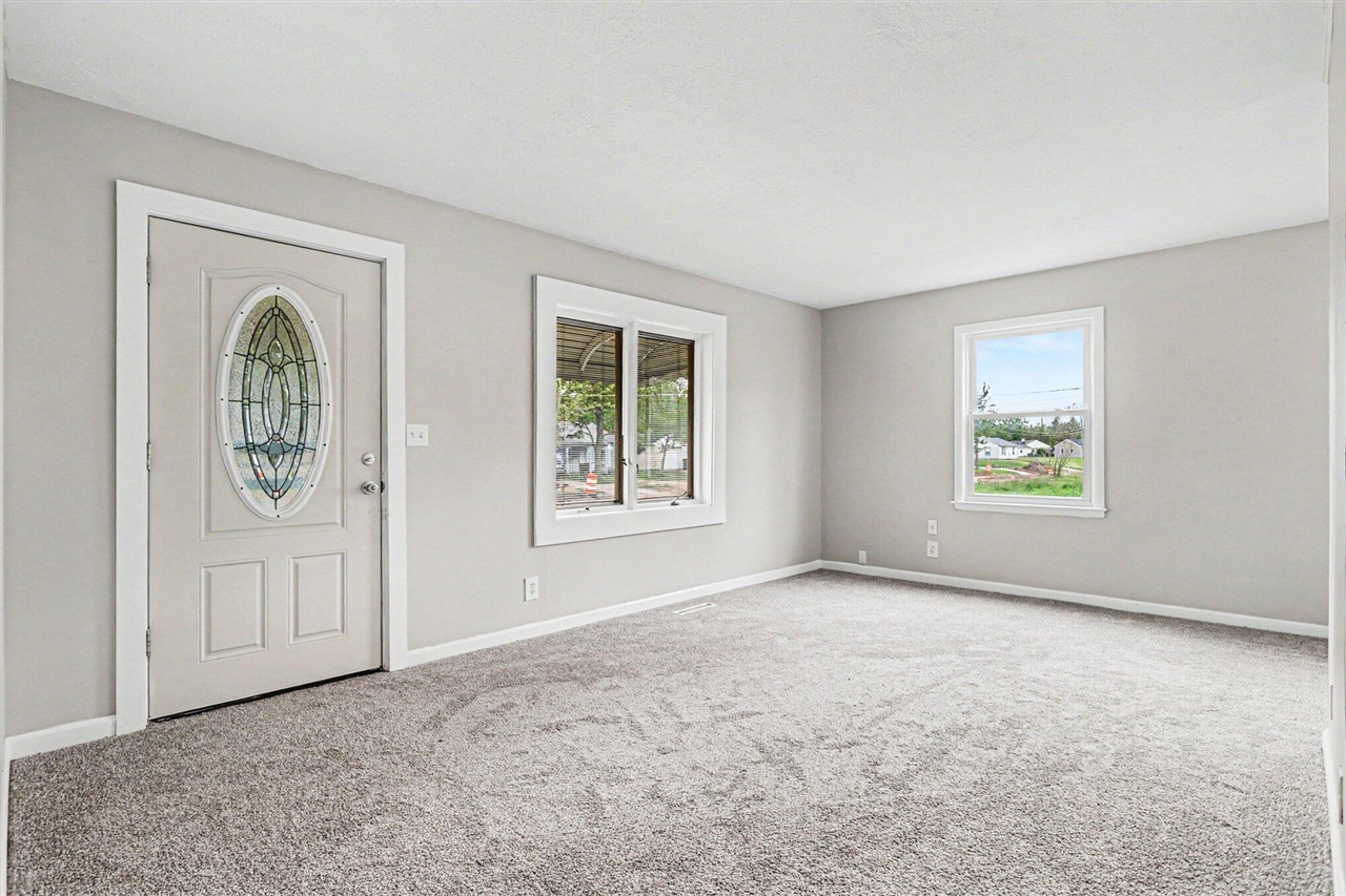 1515 Dean Drive Property Photo 4