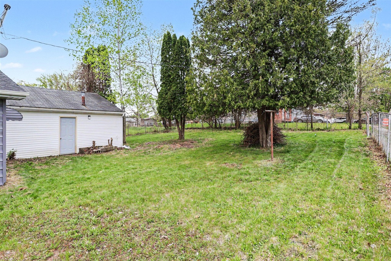 1515 Dean Drive Property Photo 16