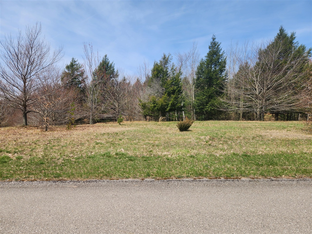 9954 N Slope Drive Property Photo 1