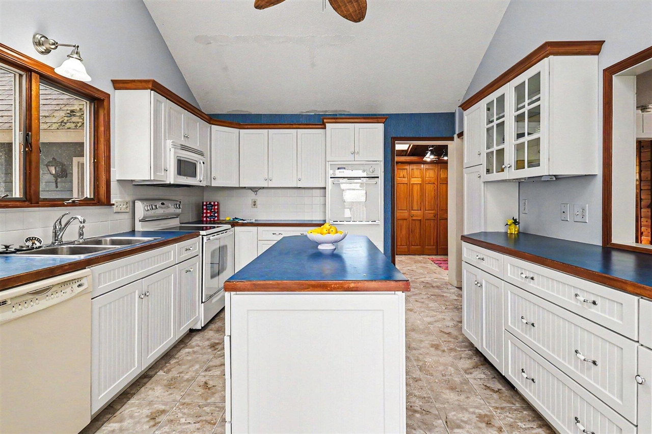 8240 W Stony Lake Road Property Photo 21