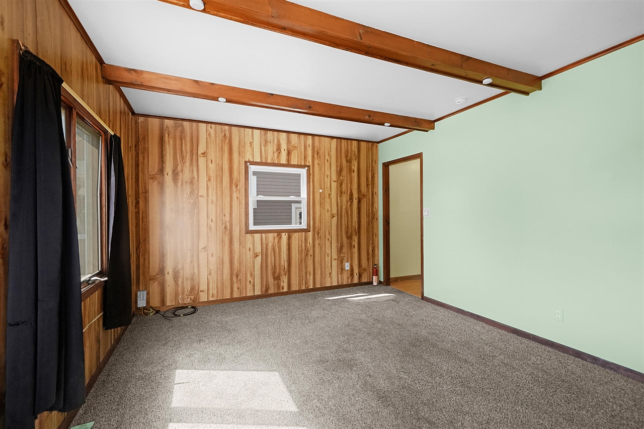 973 Valley Avenue Property Photo 7