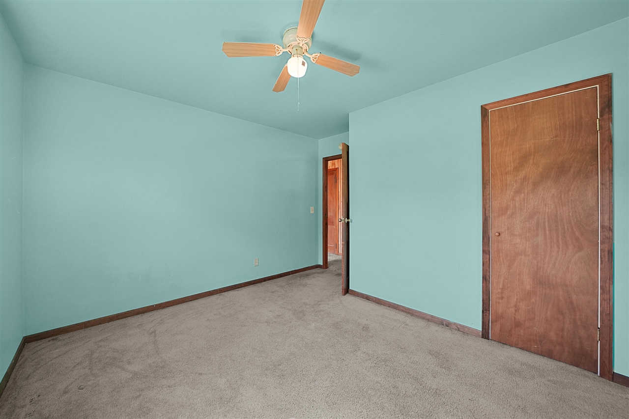 973 Valley Avenue Property Photo 8