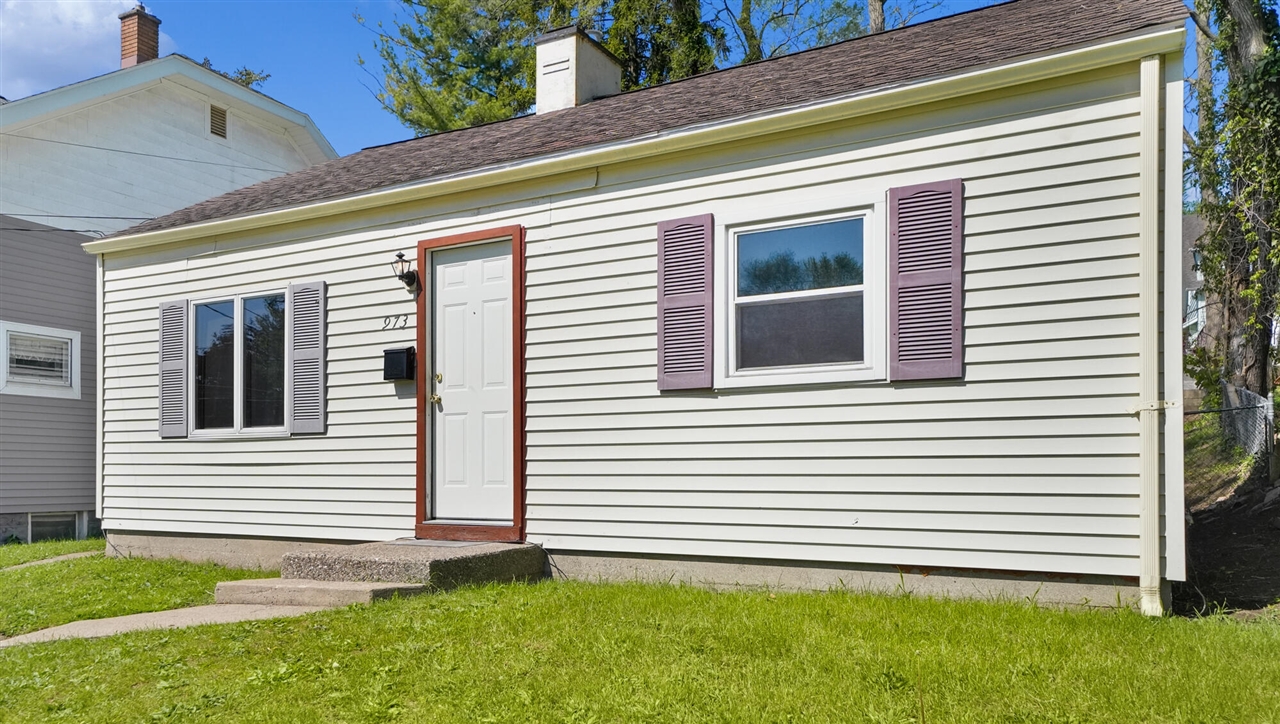 973 Valley Avenue Property Photo 18