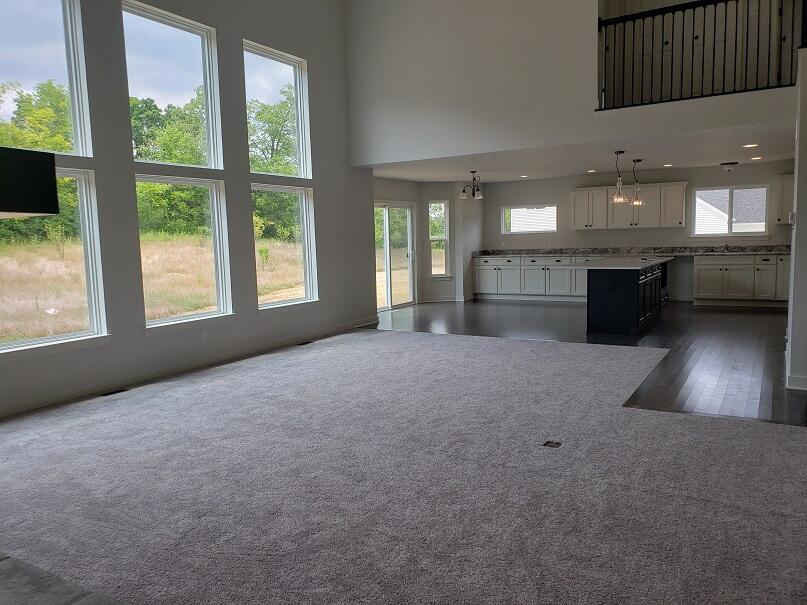 11610 Hillside Drive Property Photo 9