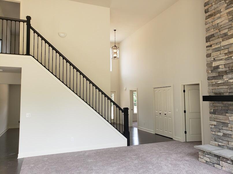11610 Hillside Drive Property Photo 11
