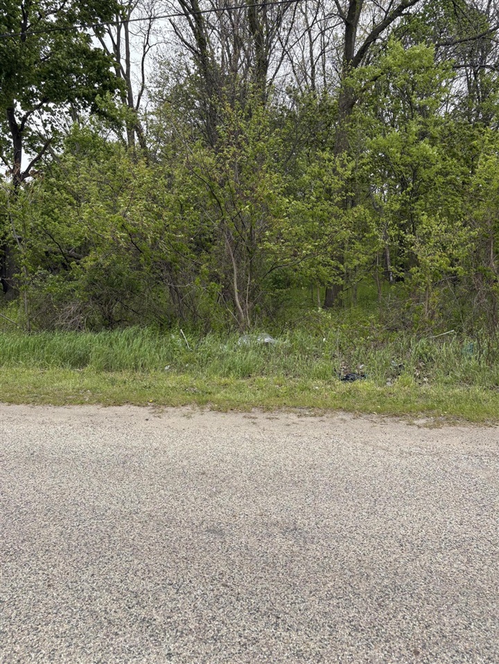 W Territorial Road Property Photo 5