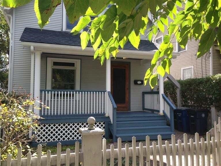 112 E Davis Avenue Property Photo 3