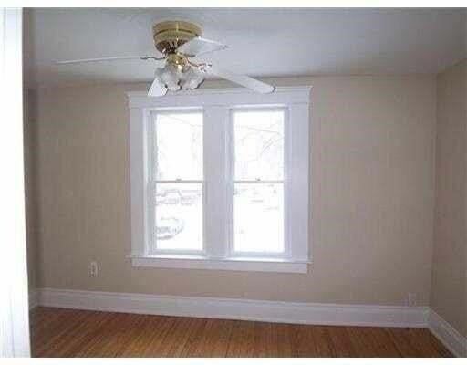 112 E Davis Avenue Property Photo 8