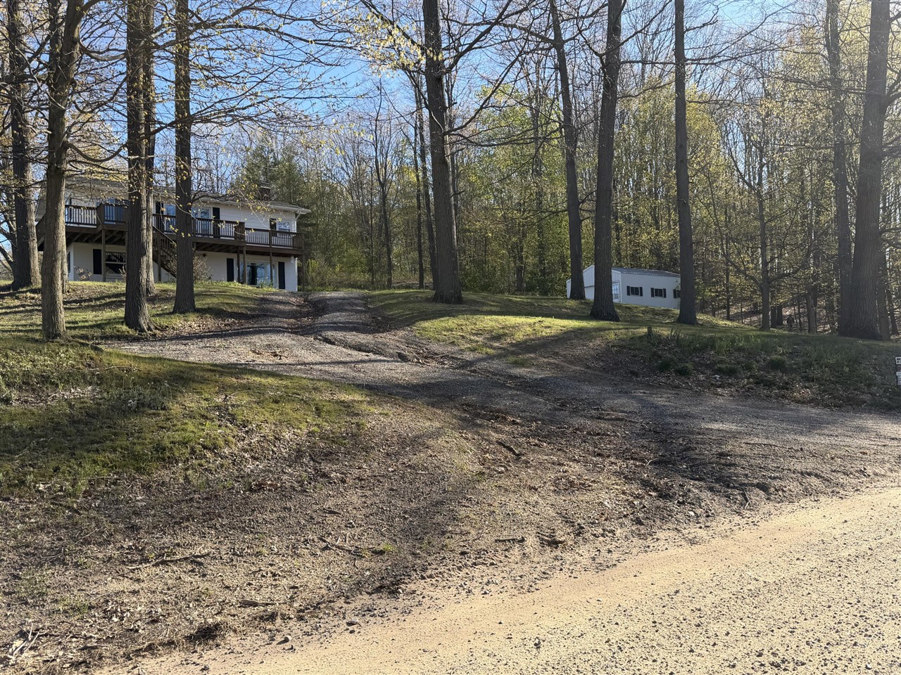 2290 E Warren Road Property Photo 1