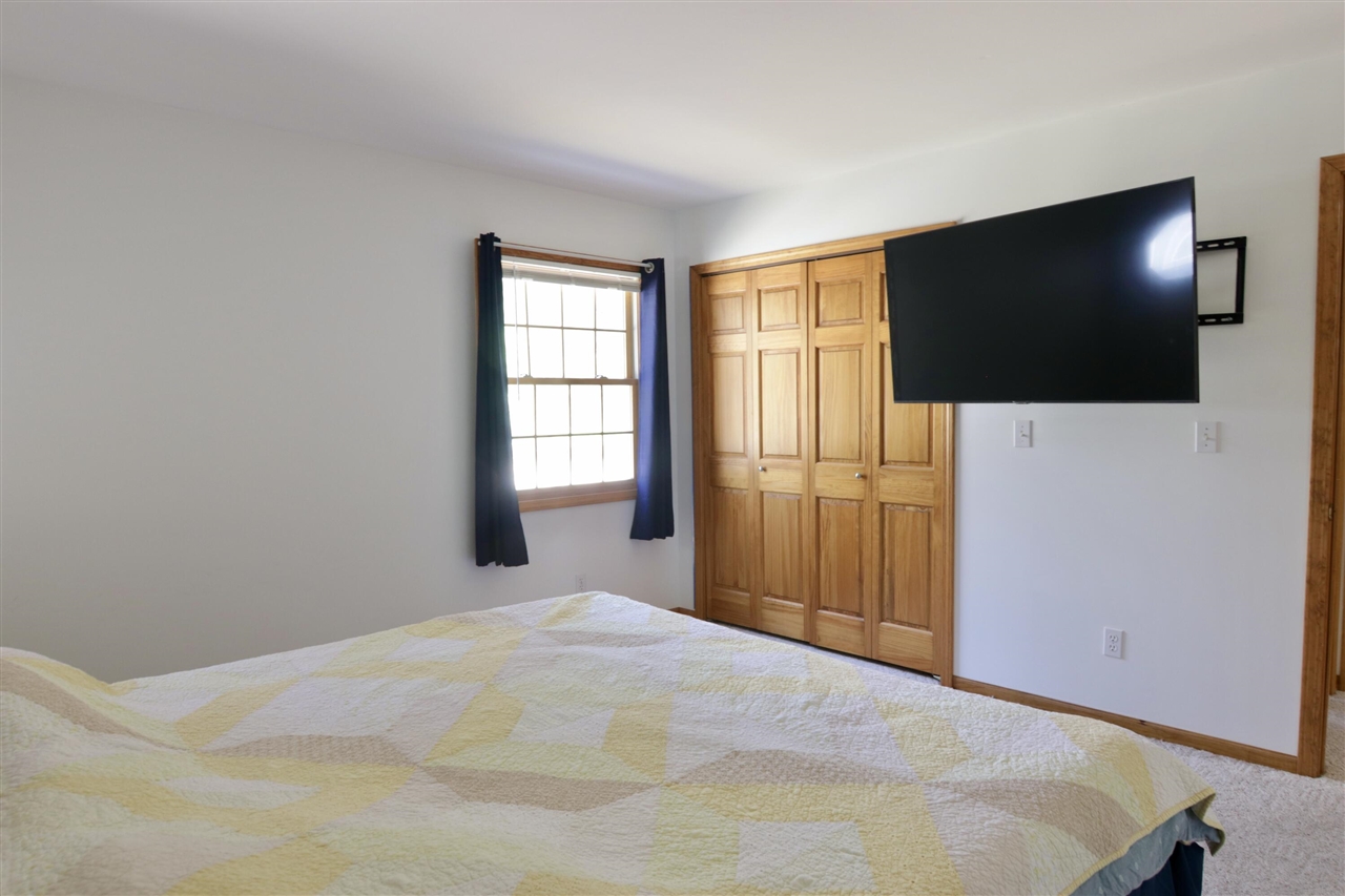 7312 W Echo Lake Drive Property Photo 9