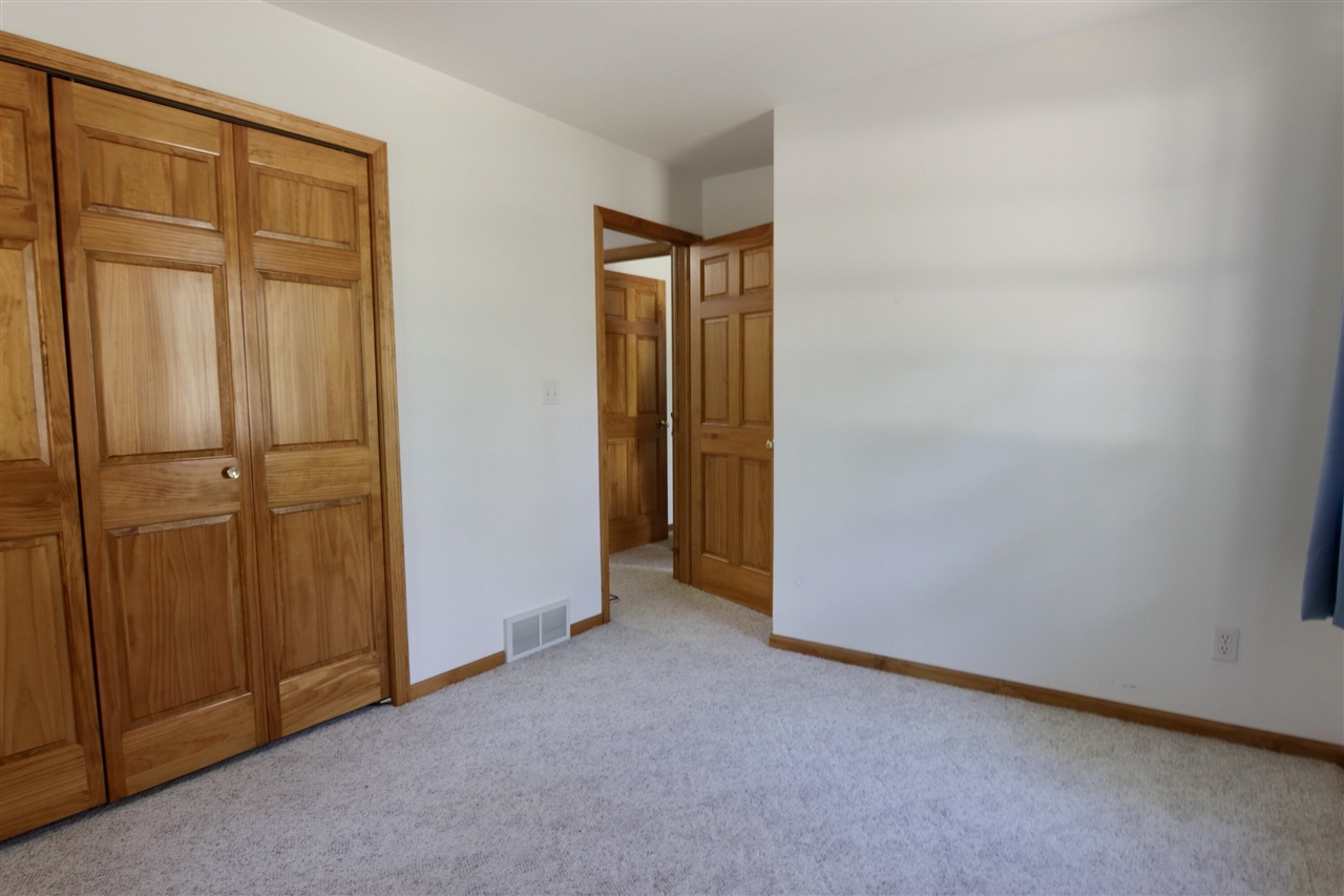 7312 W Echo Lake Drive Property Photo 11