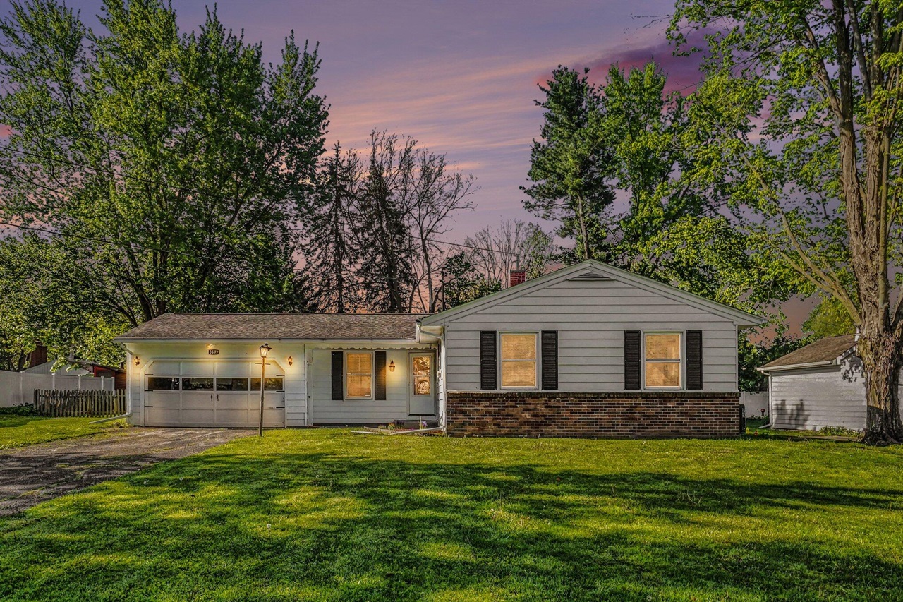 5699 Lamplighter Lane Property Photo 1