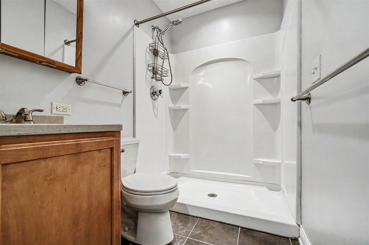 5699 Lamplighter Lane Property Photo 11