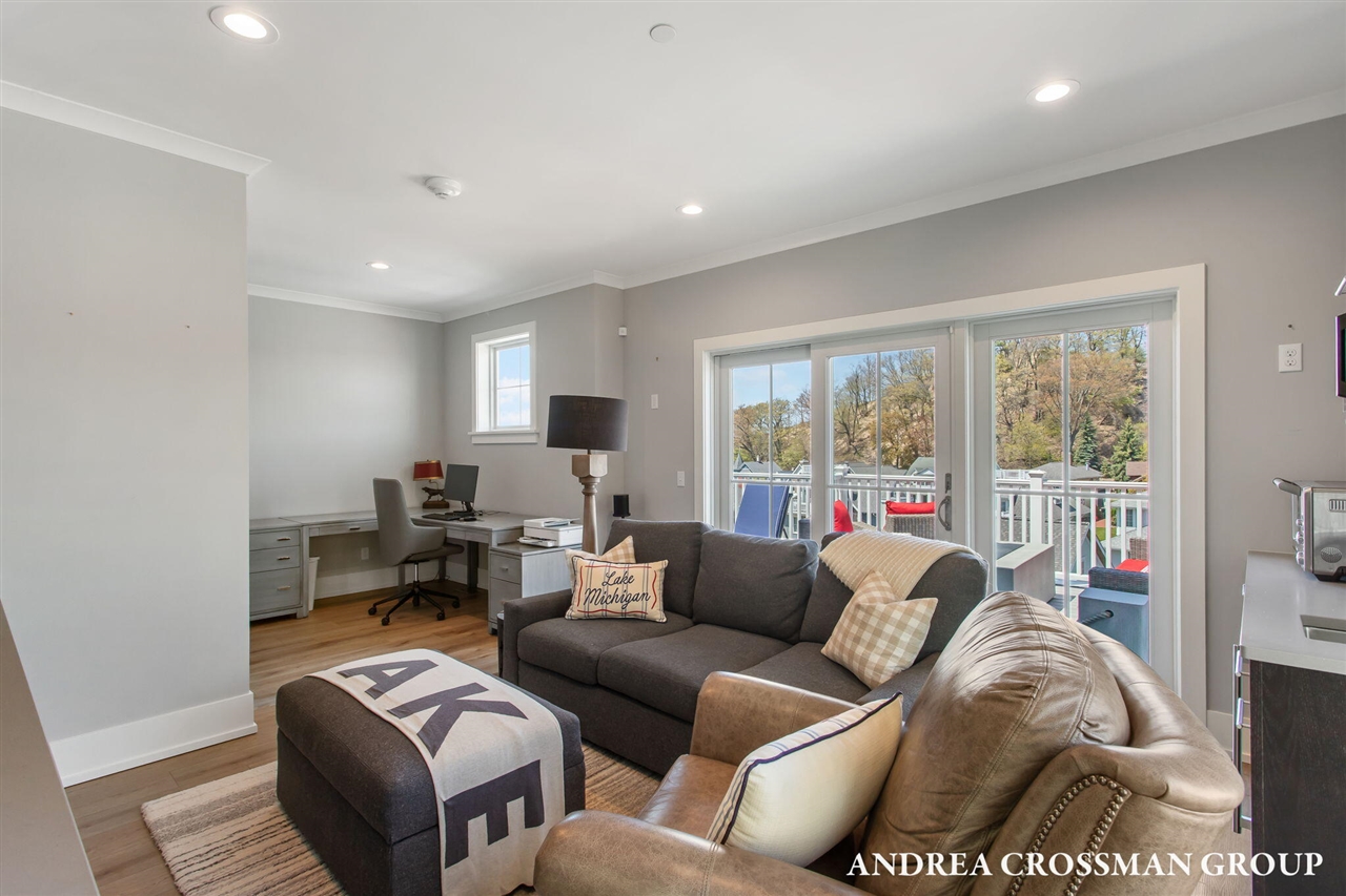2378 Sunset Walk Property Photo 46