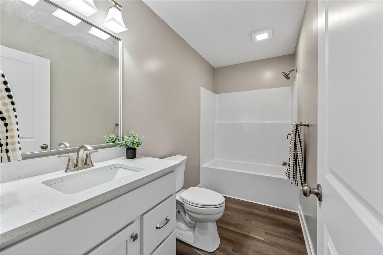 289 Aspen Hill Drive Property Photo 10