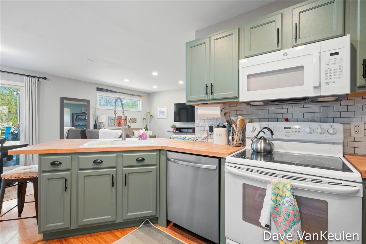 879 Flat River Court Property Photo 13