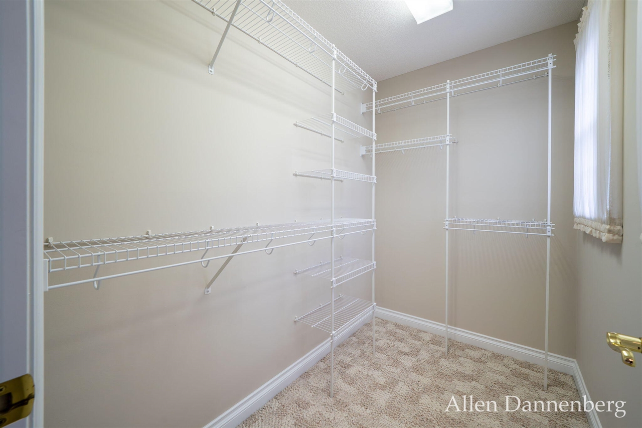 845 Bluff Creek Drive Property Photo 25