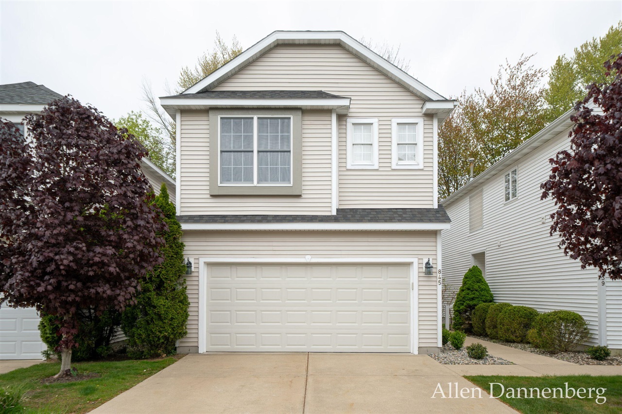 845 Bluff Creek Drive Property Photo 37
