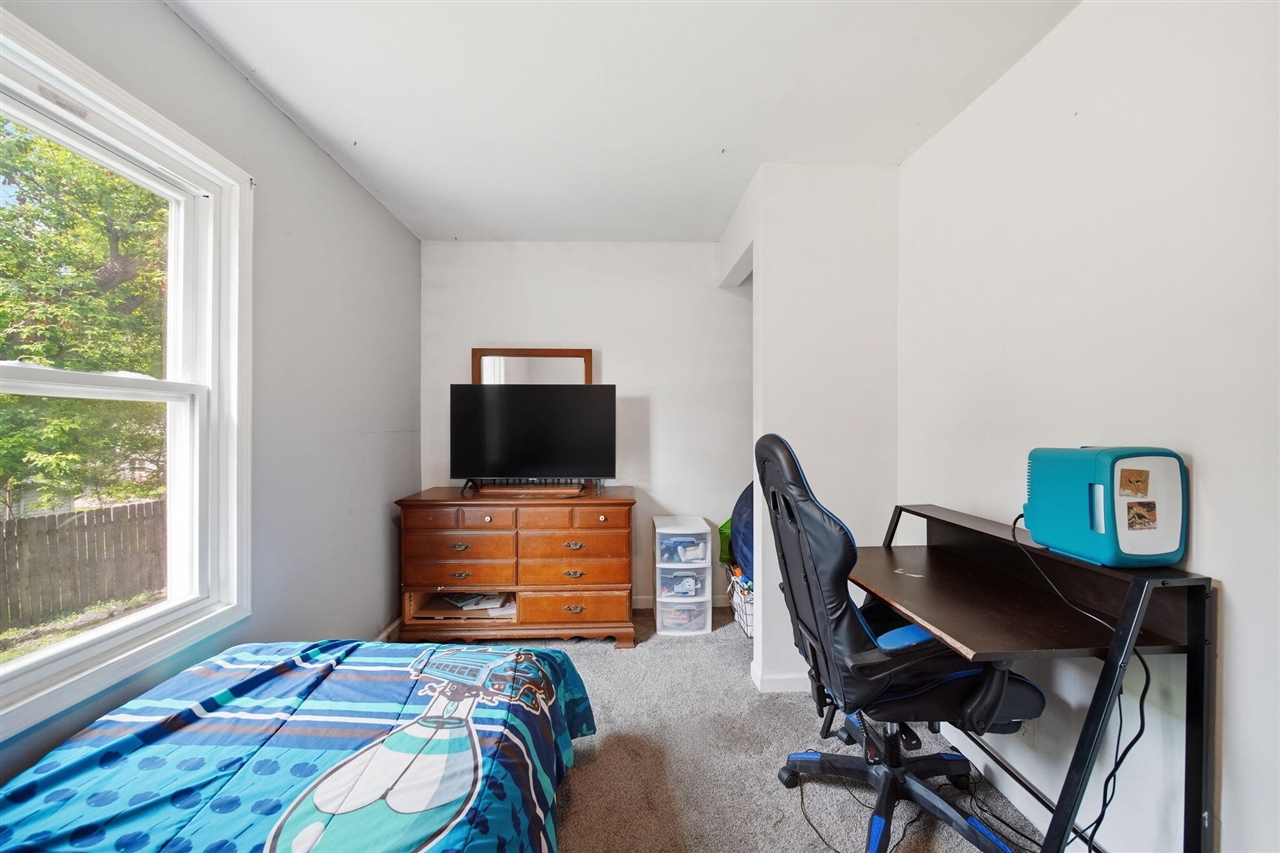 407 Hinckley Boulevard Property Photo 21