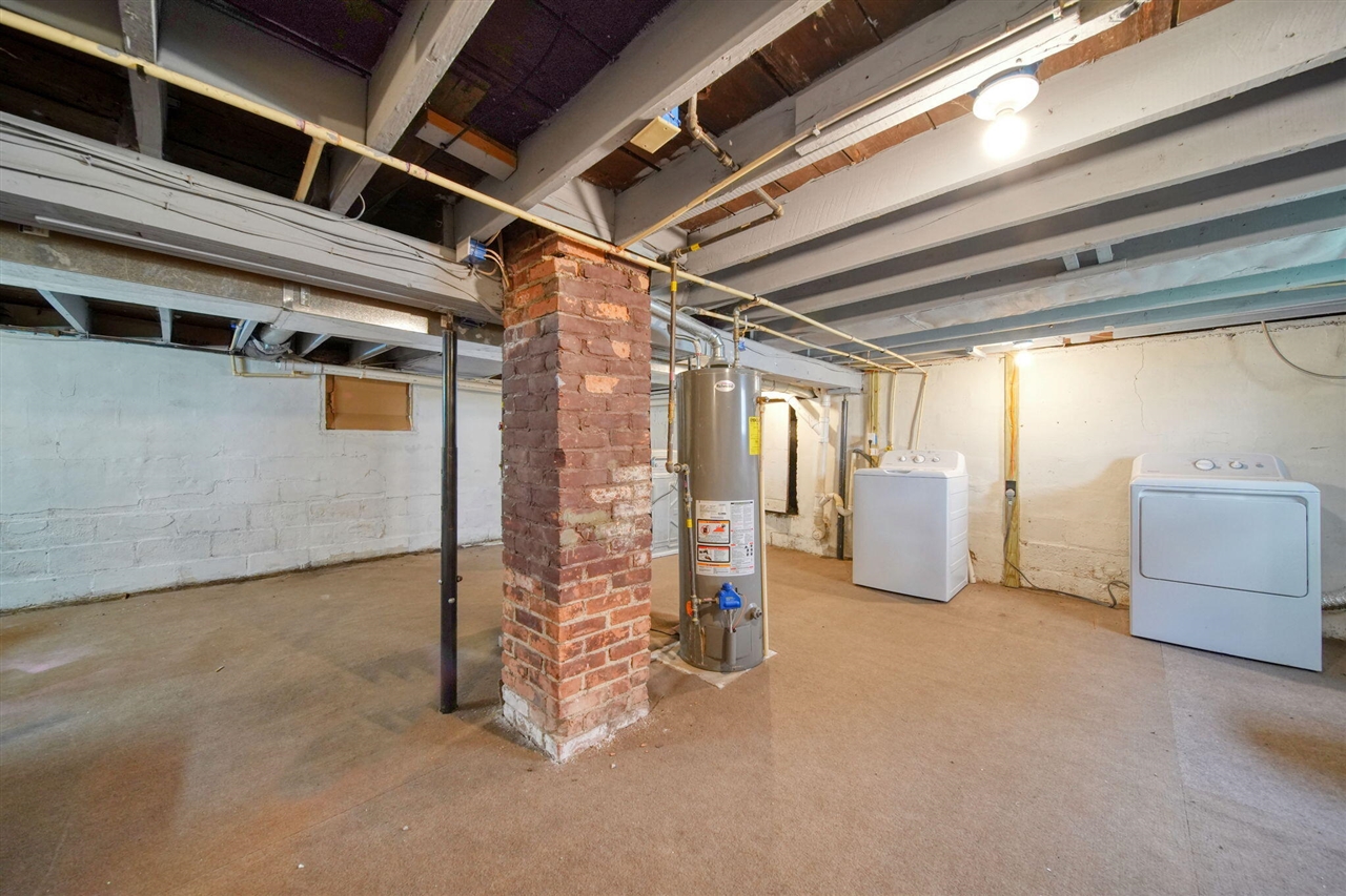407 Hinckley Boulevard Property Photo 33