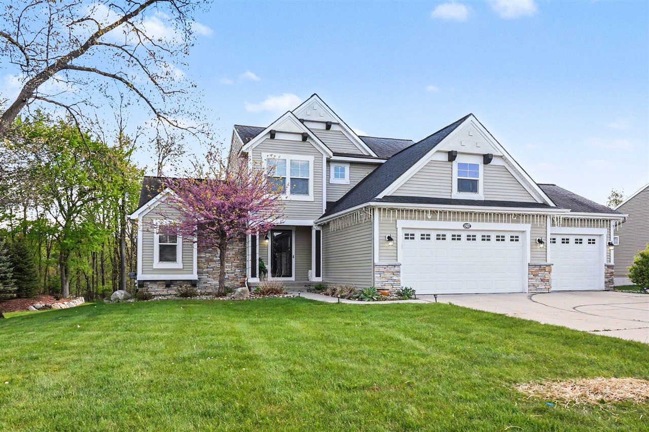 1507 Wellman Road Property Photo 3