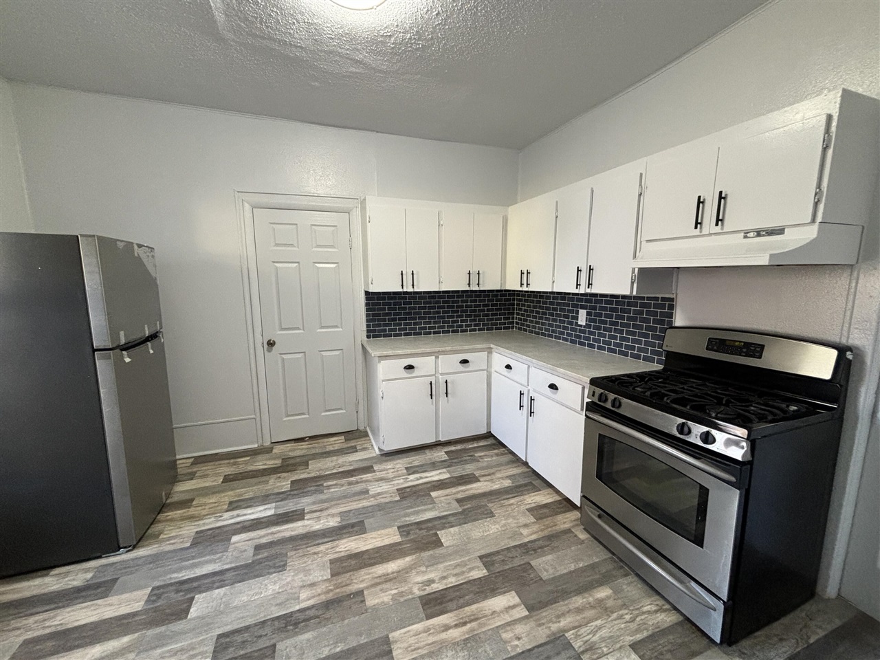 515 Locust Street Property Photo 2