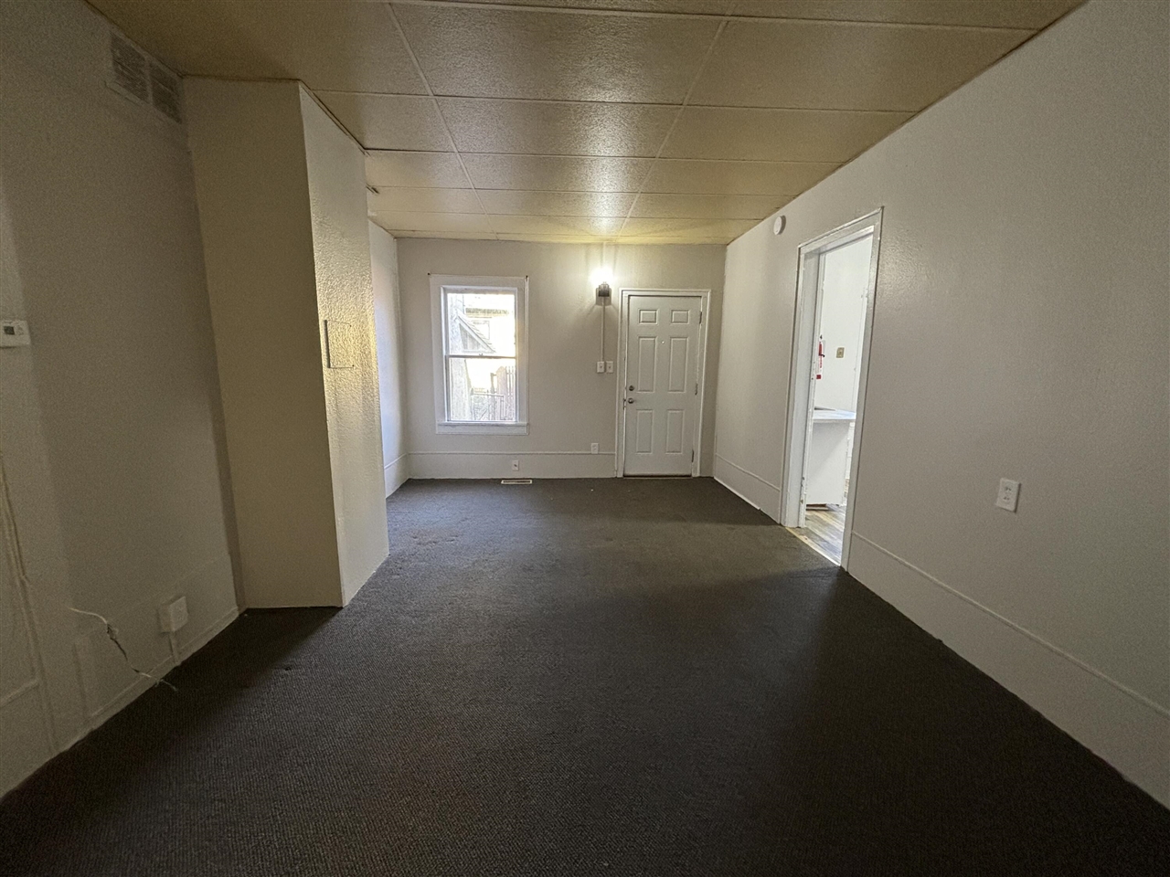 515 Locust Street Property Photo 5