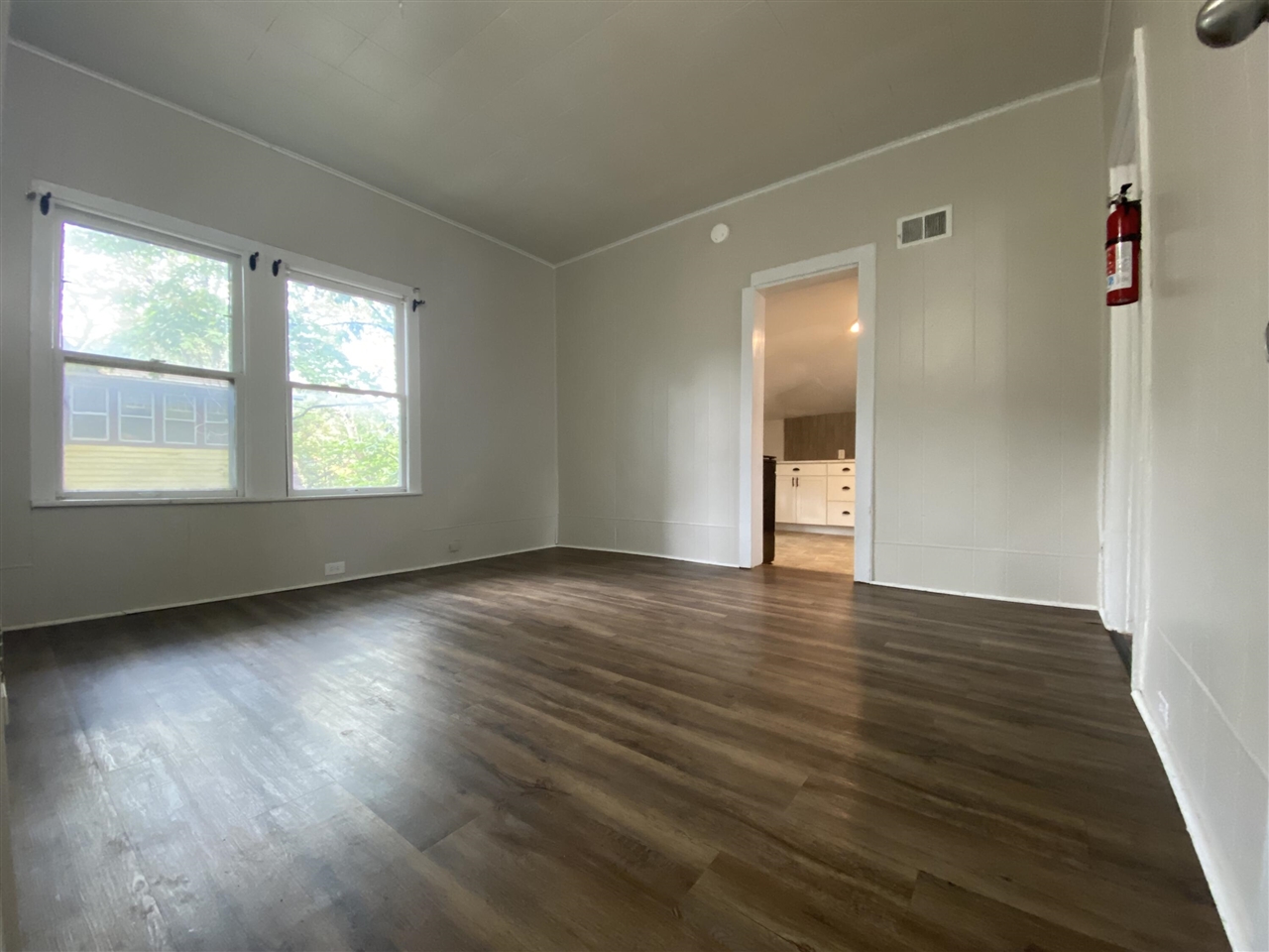 515 Locust Street Property Photo 7
