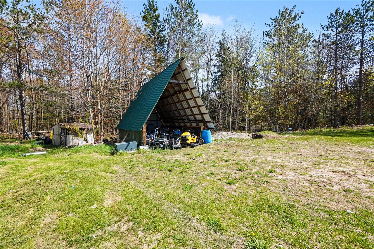 10086 E Old M 63 Property Photo 26