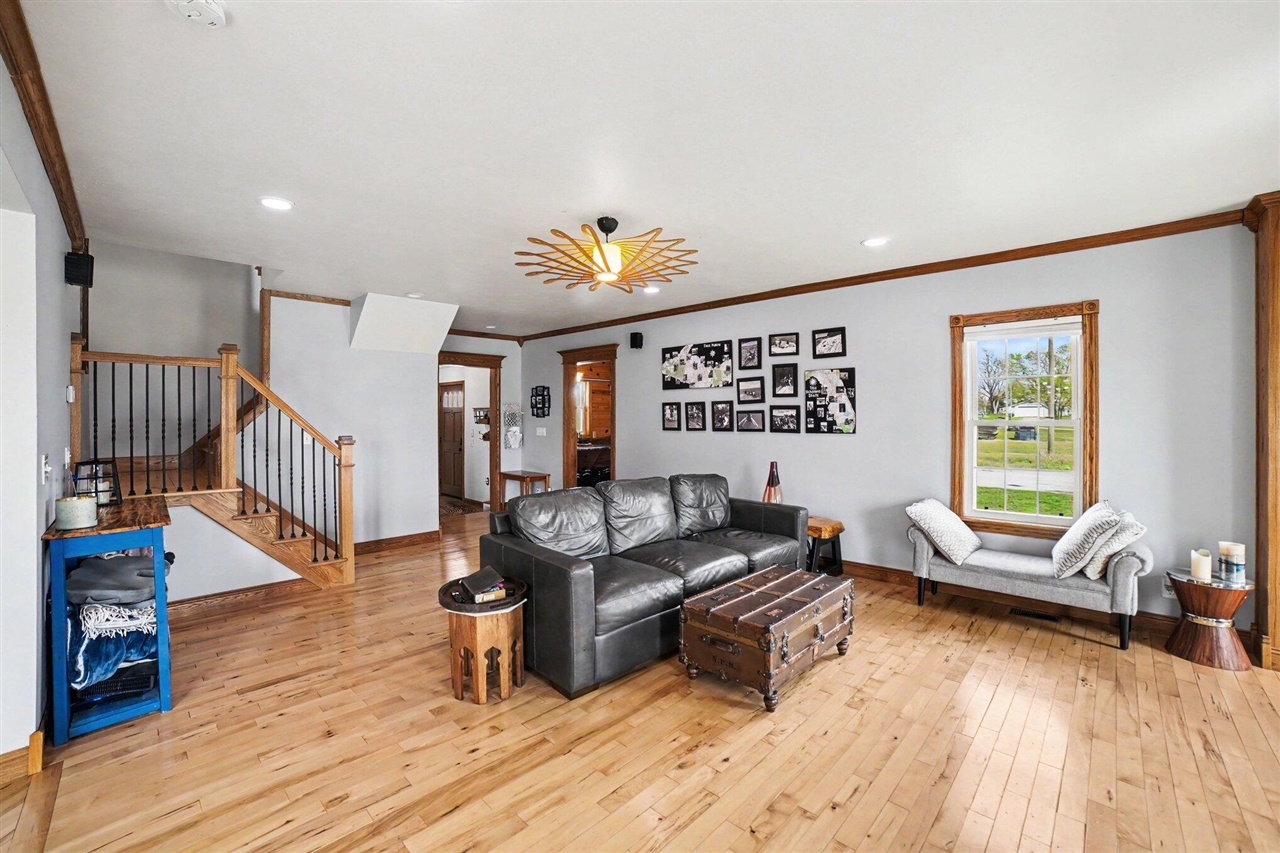 6987 E Beaverton Road Property Photo 8