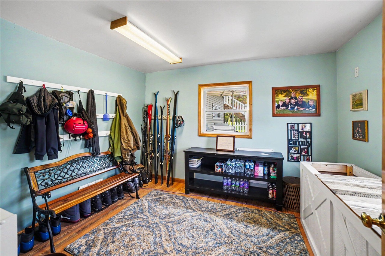 6987 E Beaverton Road Property Photo 24