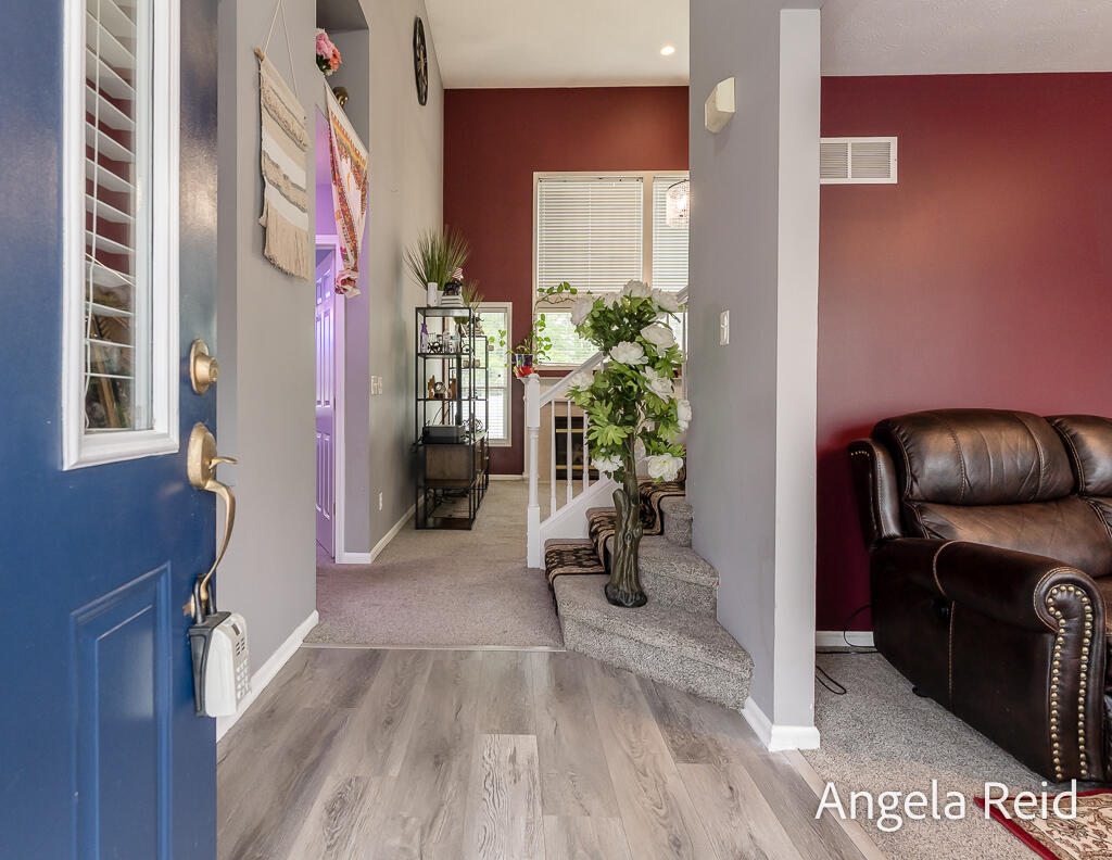 3528 Birch Knoll Drive Property Photo 9