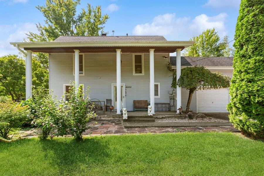 6460 E Galien Buchanan Road Property Photo 1