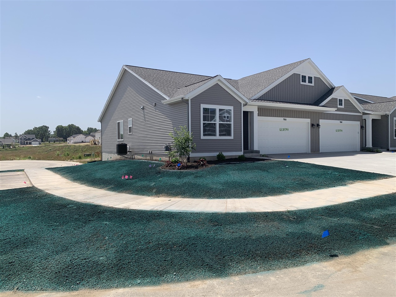966 Scioto Drive Property Photo 1