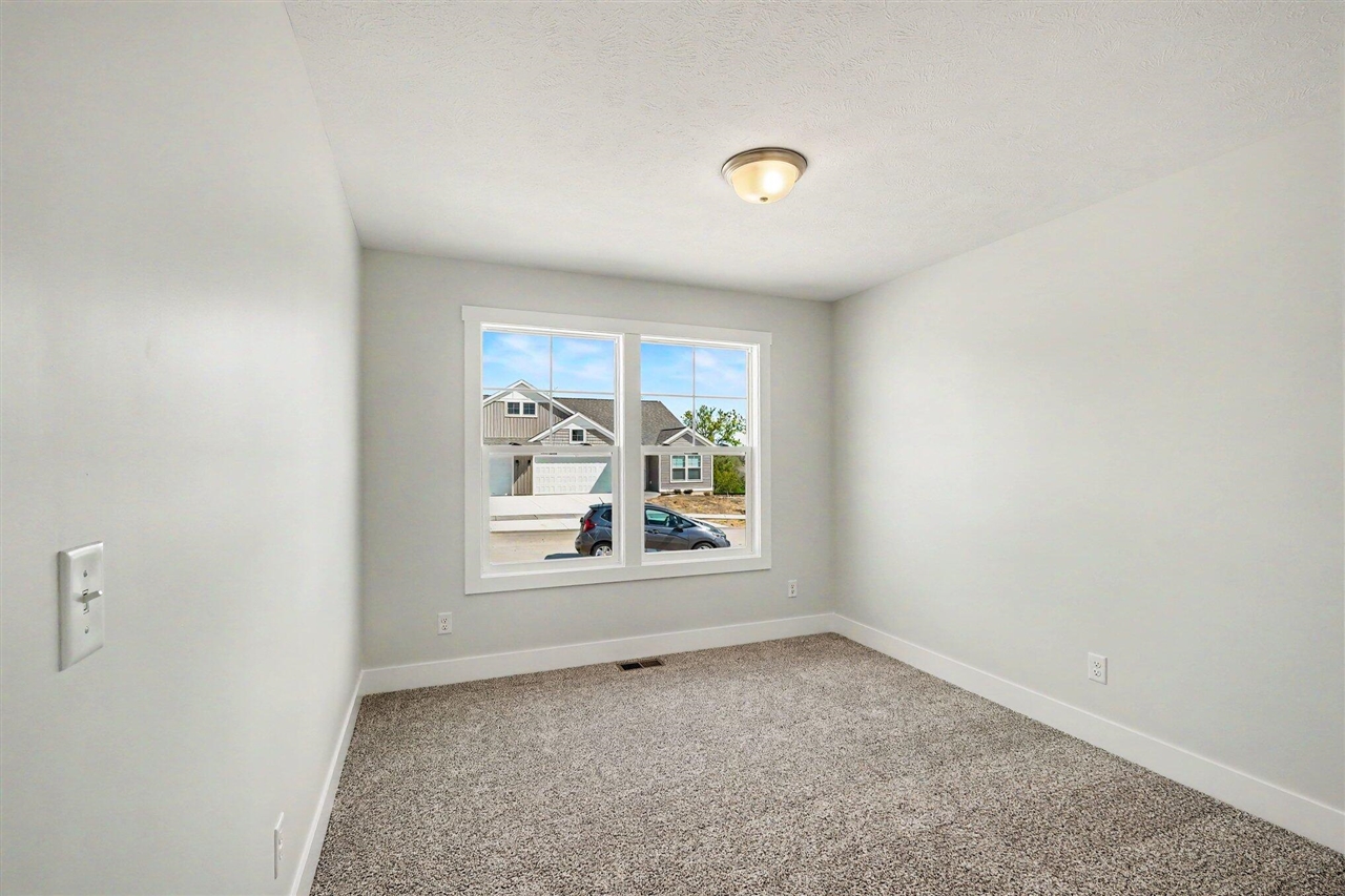 966 Scioto Drive Property Photo 9