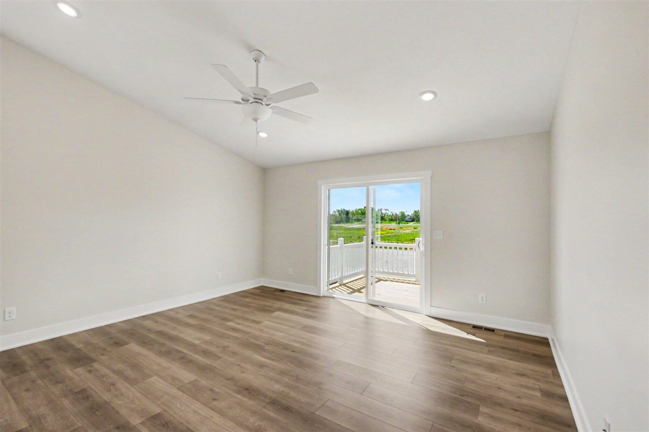 966 Scioto Drive Property Photo 12