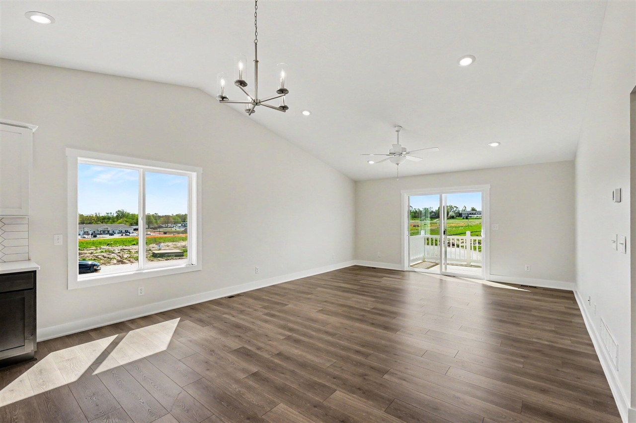 966 Scioto Drive Property Photo 15