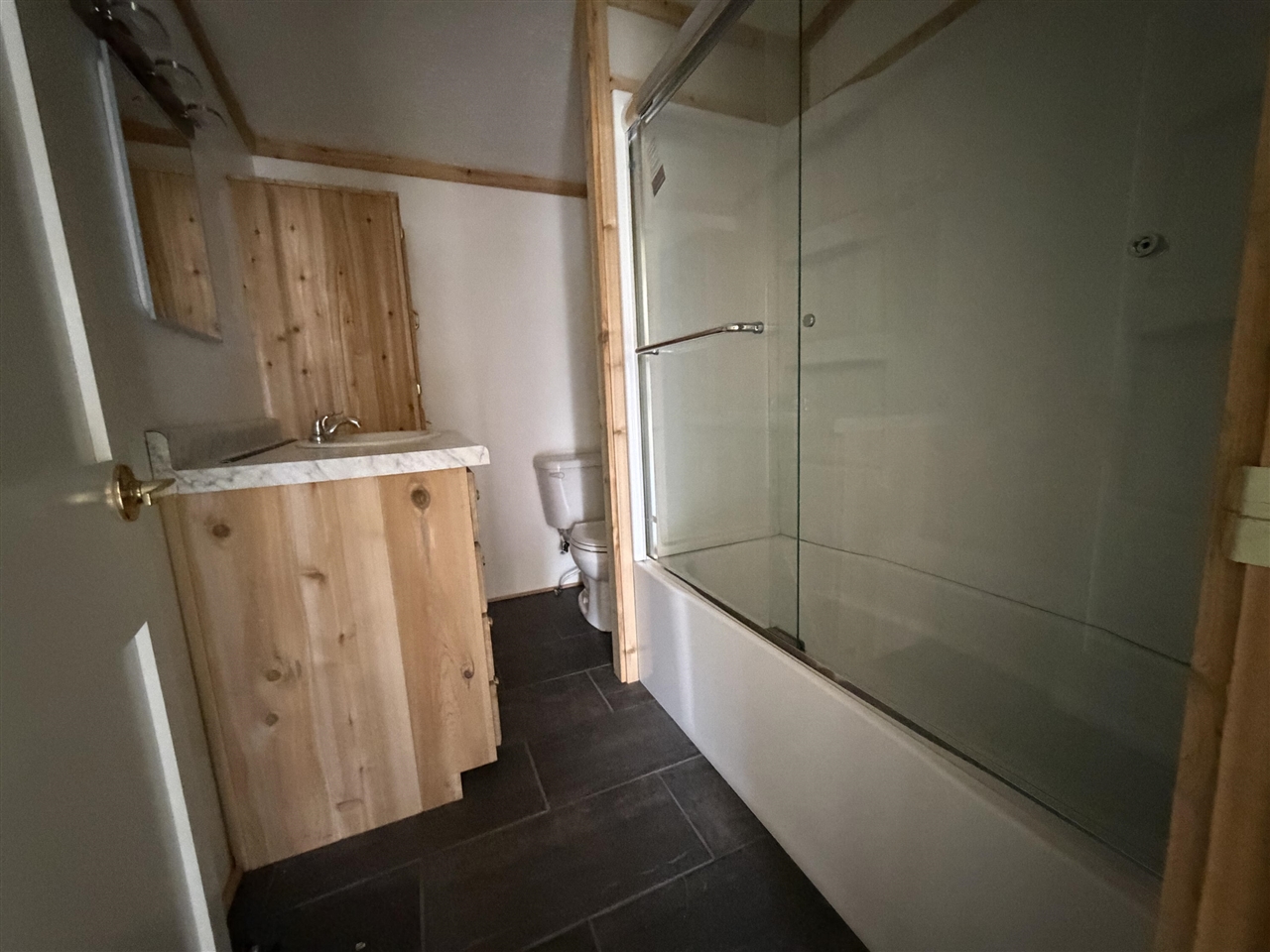 1040 Main Drive Property Photo 12